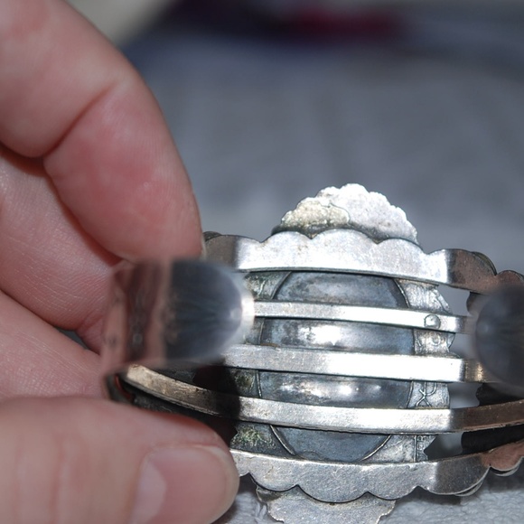 Native American cuff - Picture 8 of 8